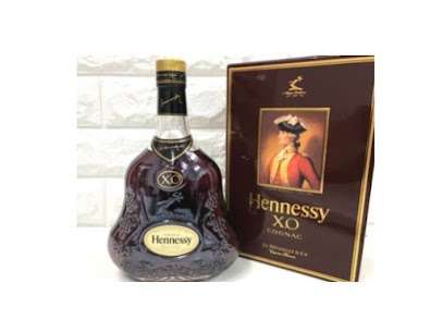 Hennessy XO COGNAC ヘネシーXO コニャック 金キャップ クリアボトル 700mを買い取りました！