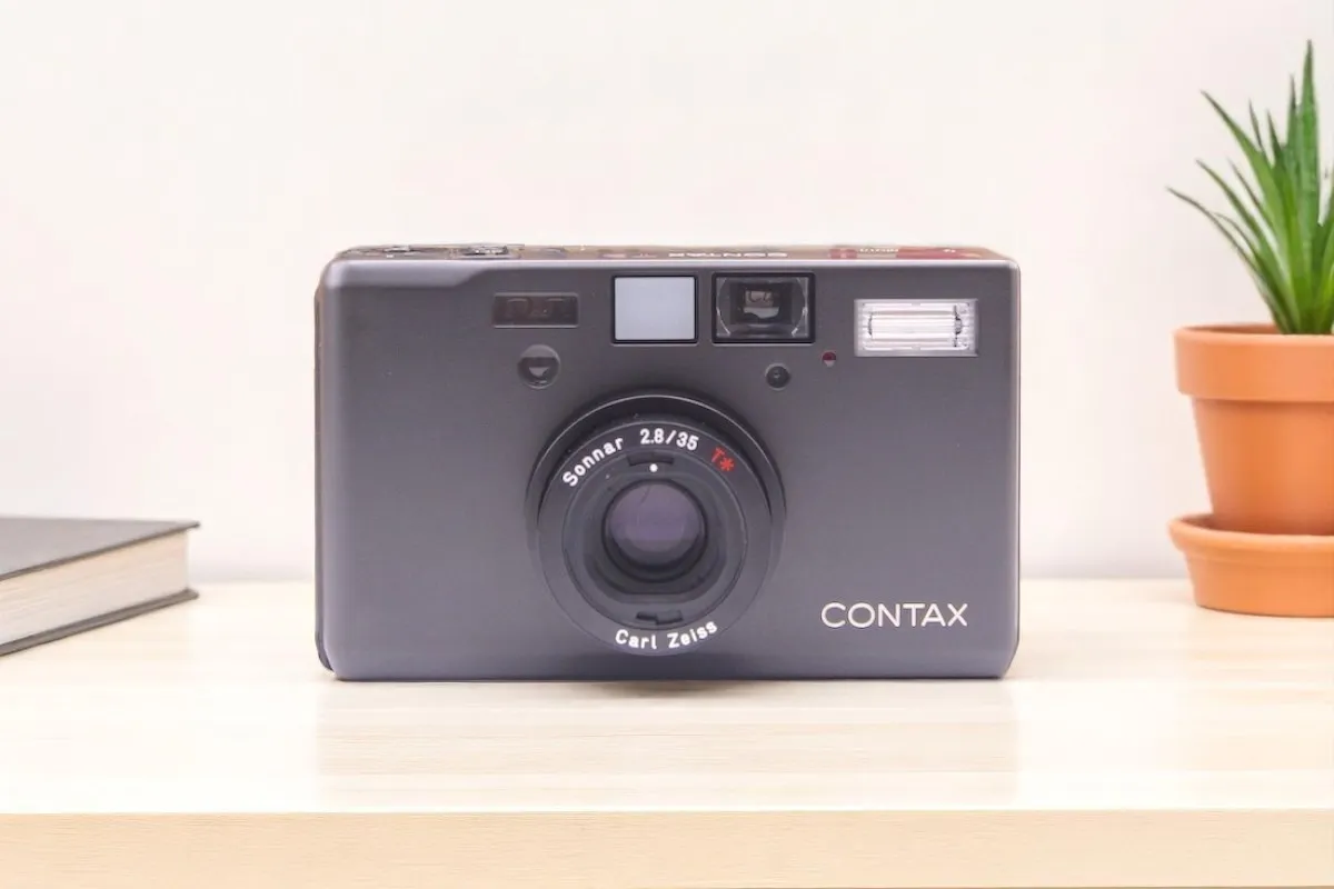 【あえてフィルムカメラを始めてみる！】スマホ世代があえて選ぶ「不便」の魅力と始め方