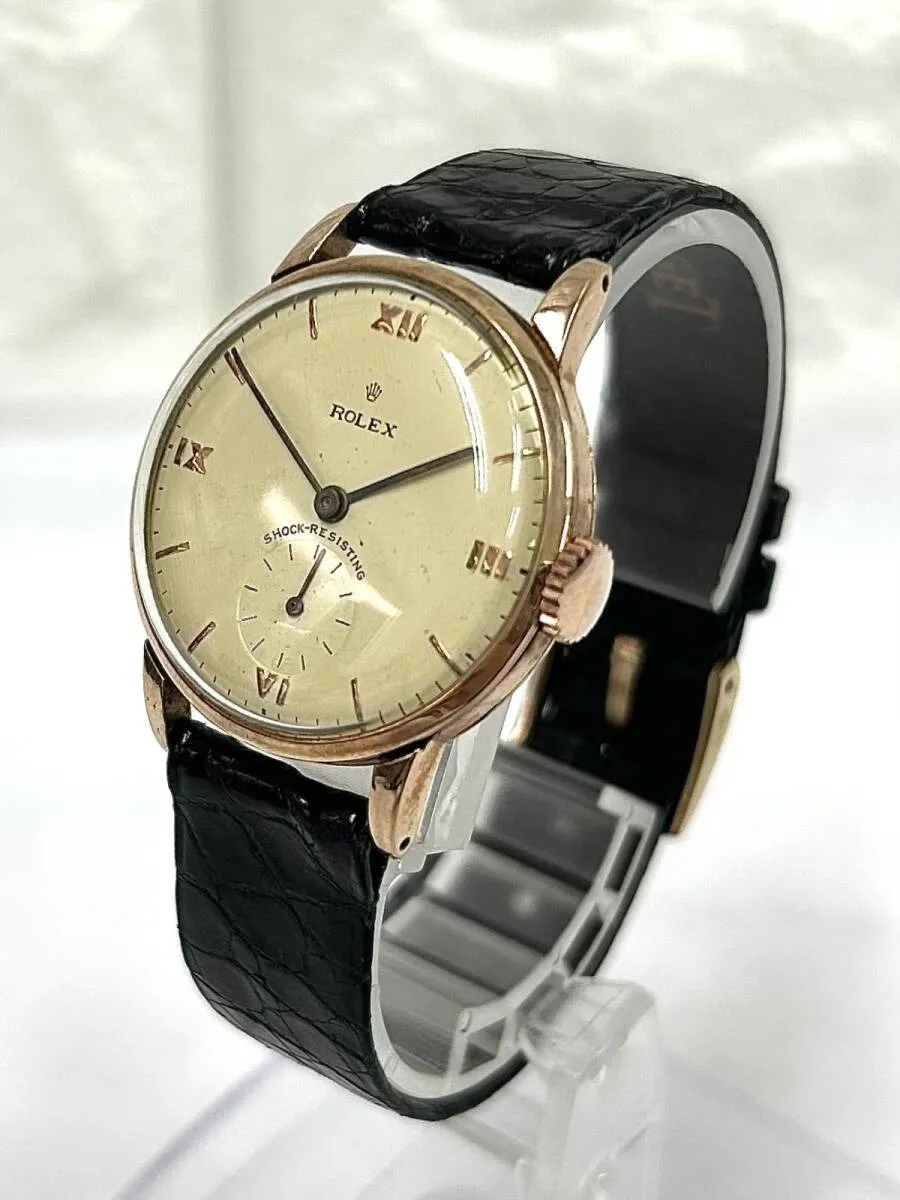 遺された想いと真贋の狭間：架空買取店「時宝堂」のプロフェッショナル